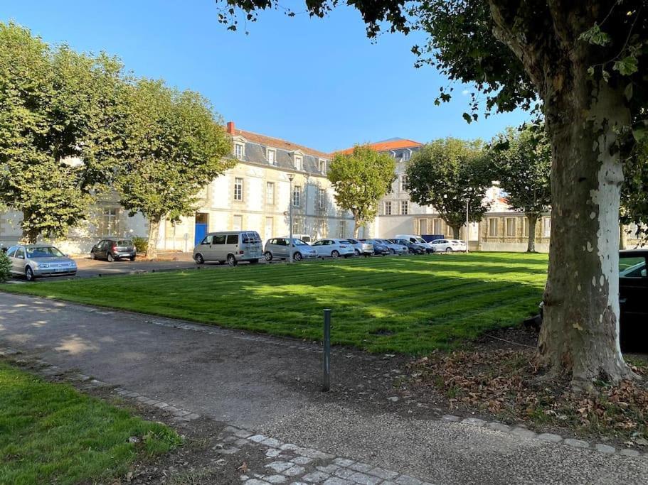 Proche Cure Thermale ,2 Couchages 160, Duplex 39M2 Rochefort  Esterno foto