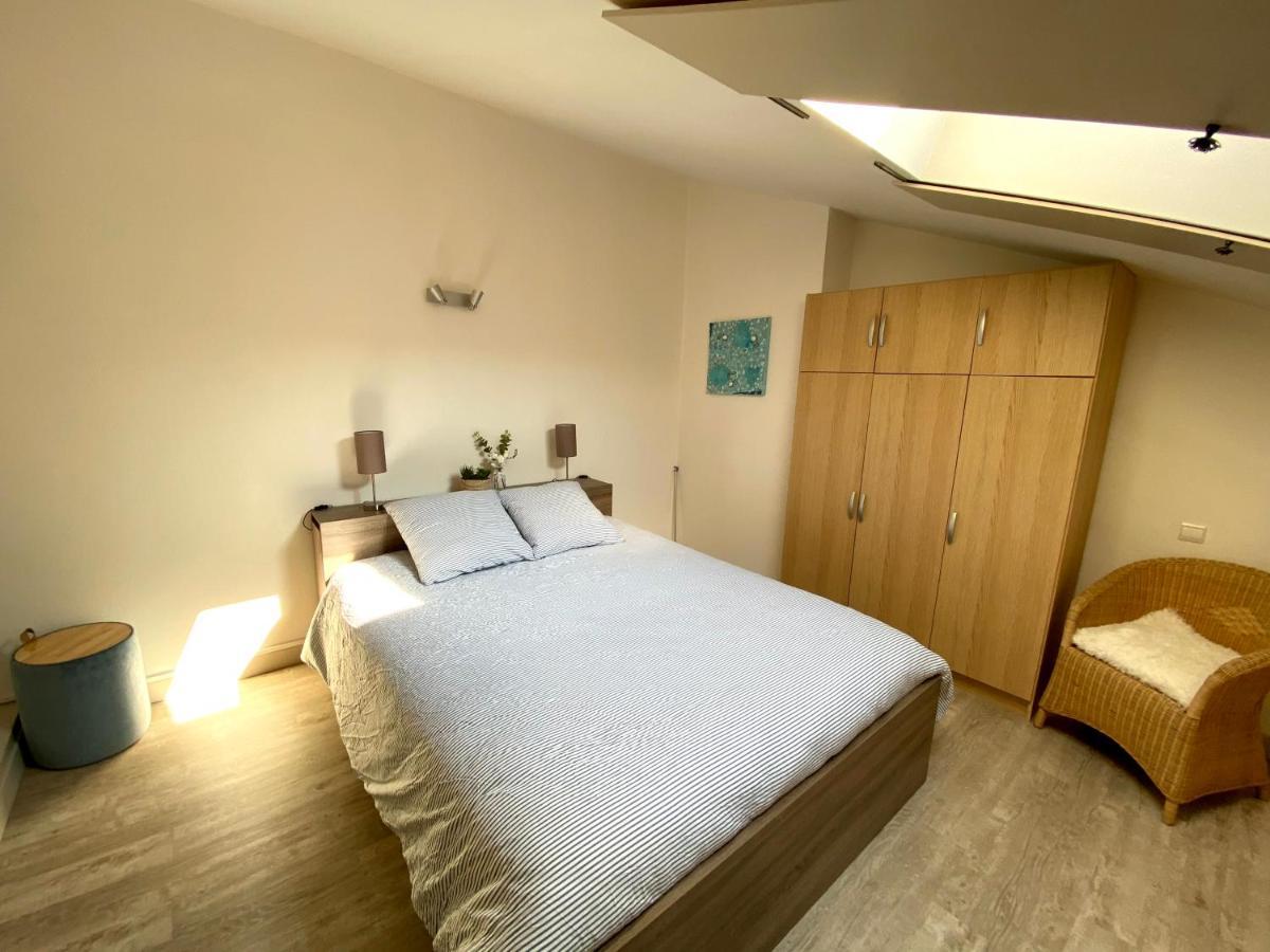 Proche Cure Thermale ,2 Couchages 160, Duplex 39M2 Rochefort  Esterno foto